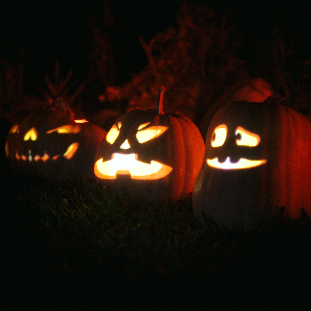 Digital Decorations – Halloween Assustador